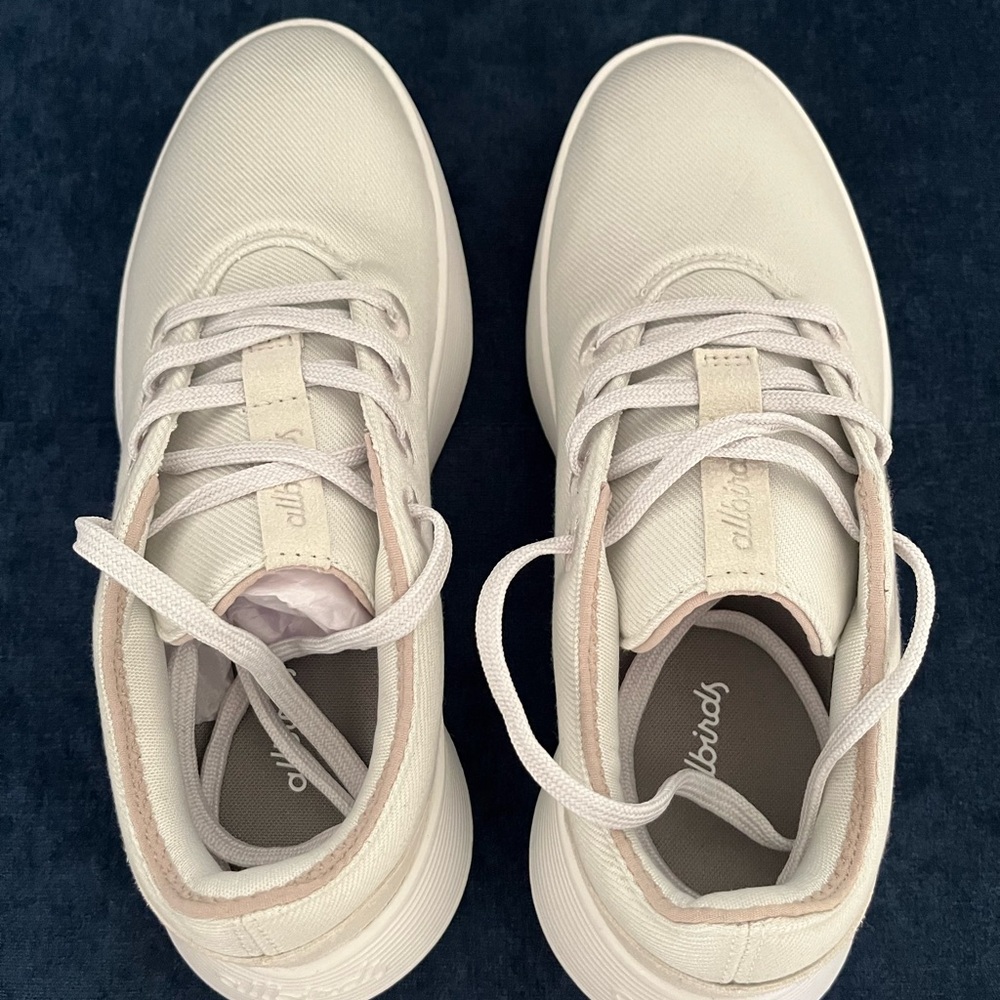 Allbirds Runner Go (Size 9.5) - Luxe (Blizzard) BRAND NEW